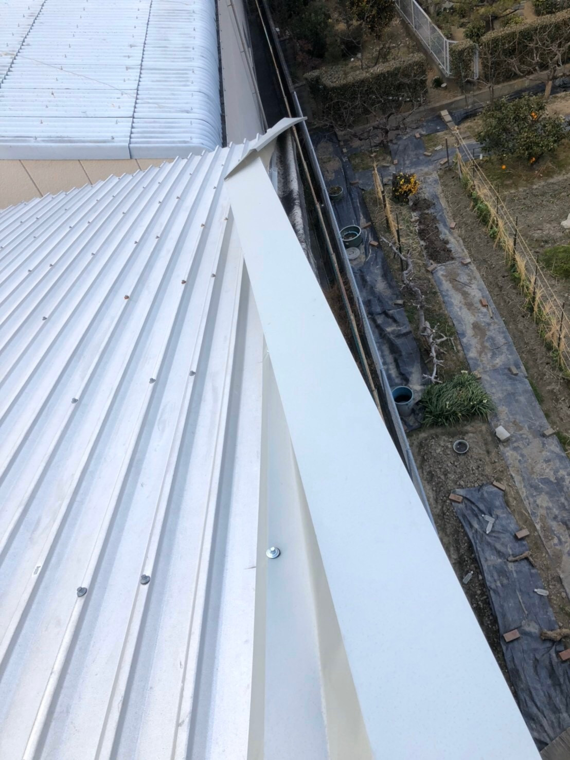 大阪泉佐野市でケラバなどの屋根工事ならテンカウント