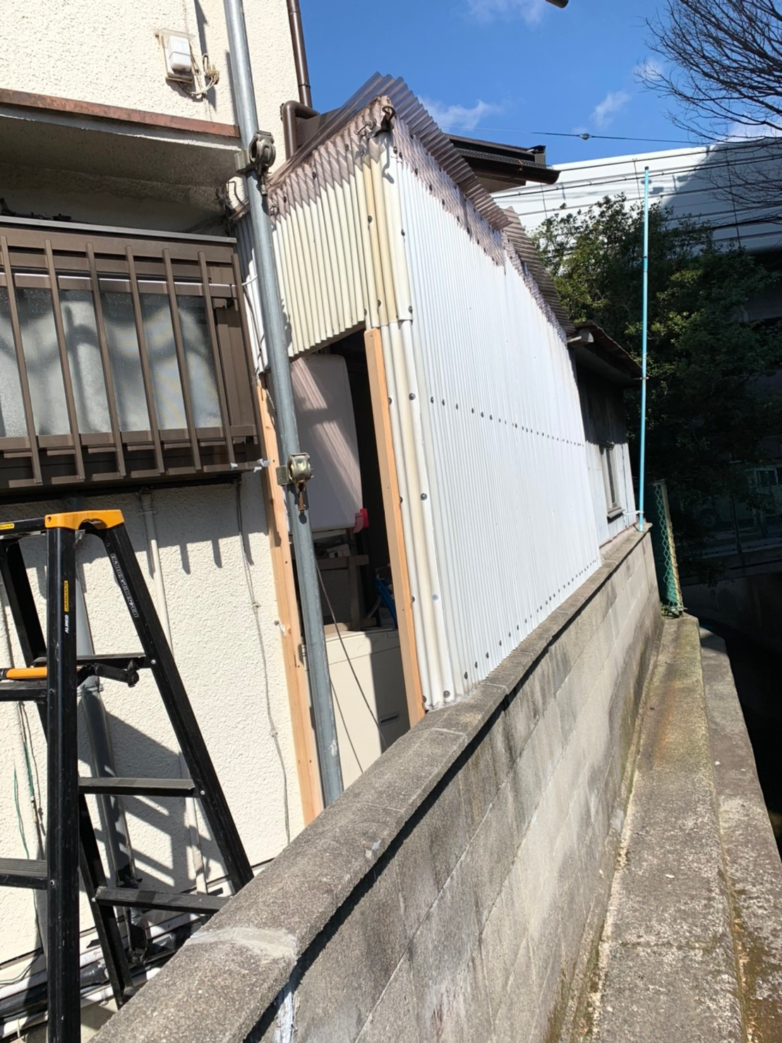 板金、屋根工事ならテンカウント